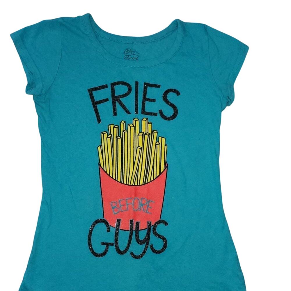 Twirl Fries over Guys Top || Medium
